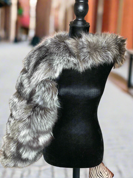 Silverfox Fur Single Sleeve