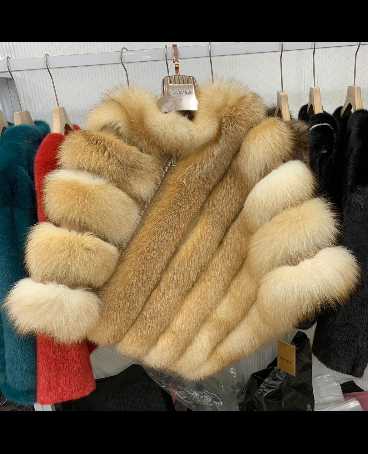 Fur Poncho w/zipper-Regular size Fit