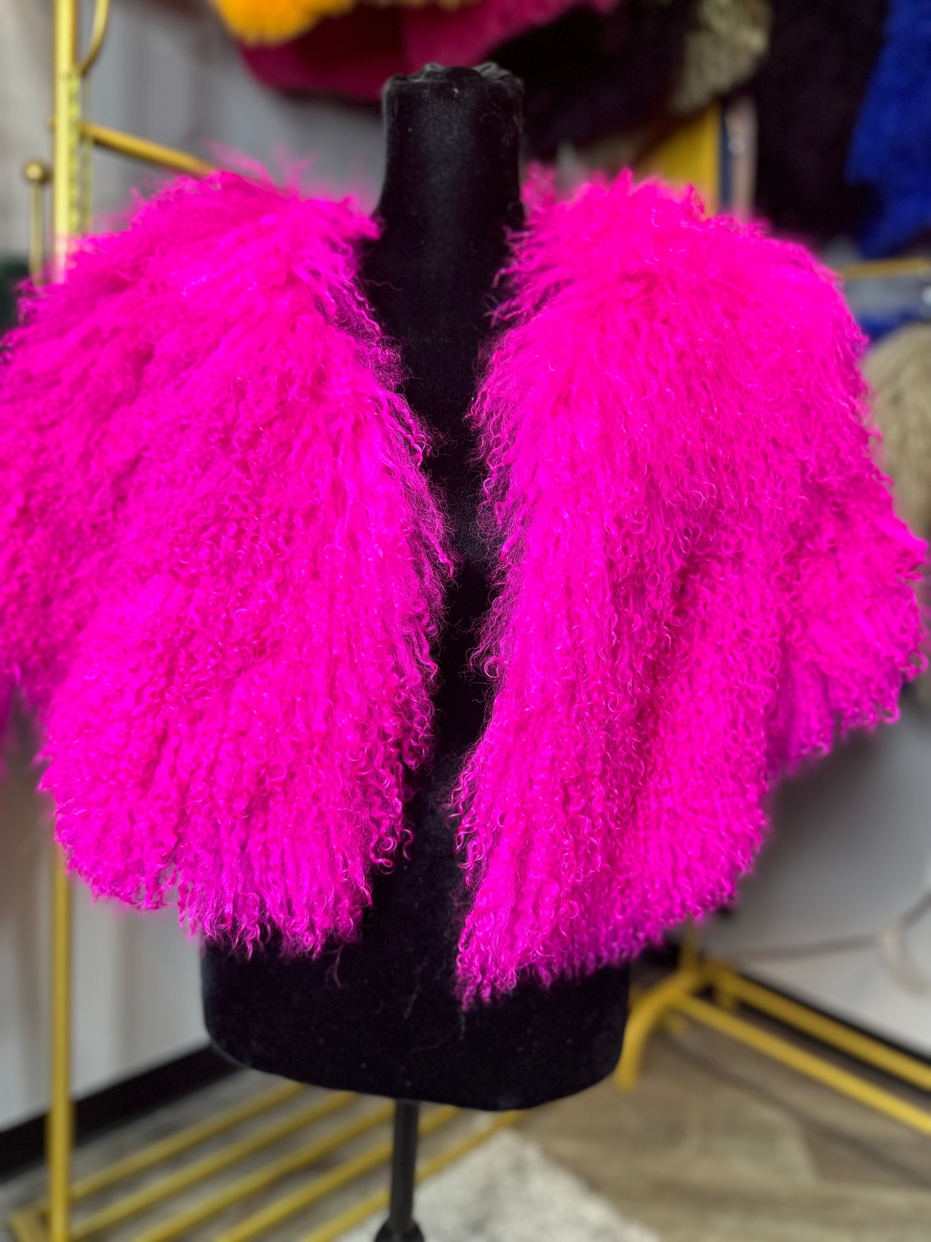 Mongolian Lamb Fur - Crop Vest (3row)